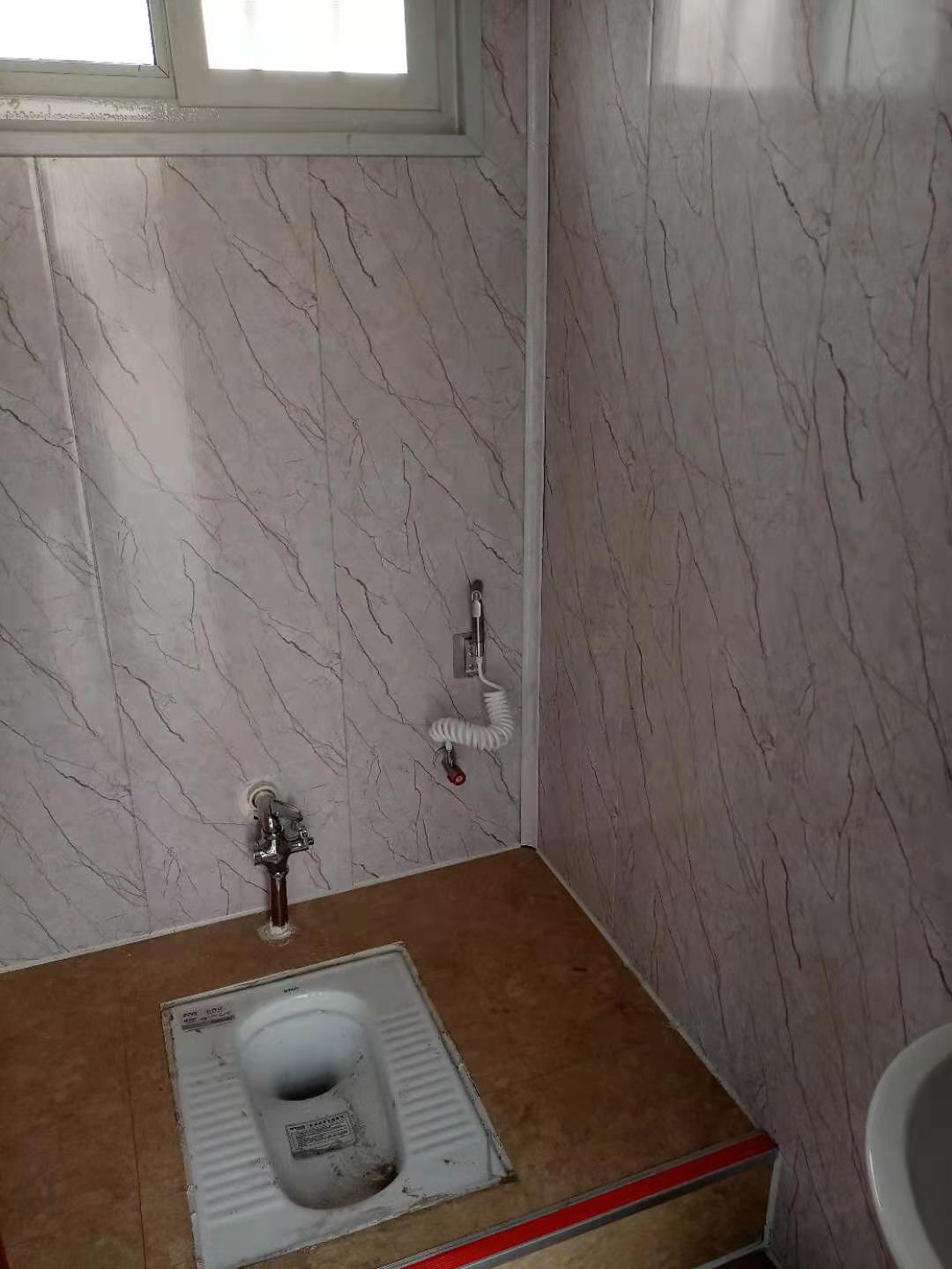 輕鋼別墅衛(wèi)生間